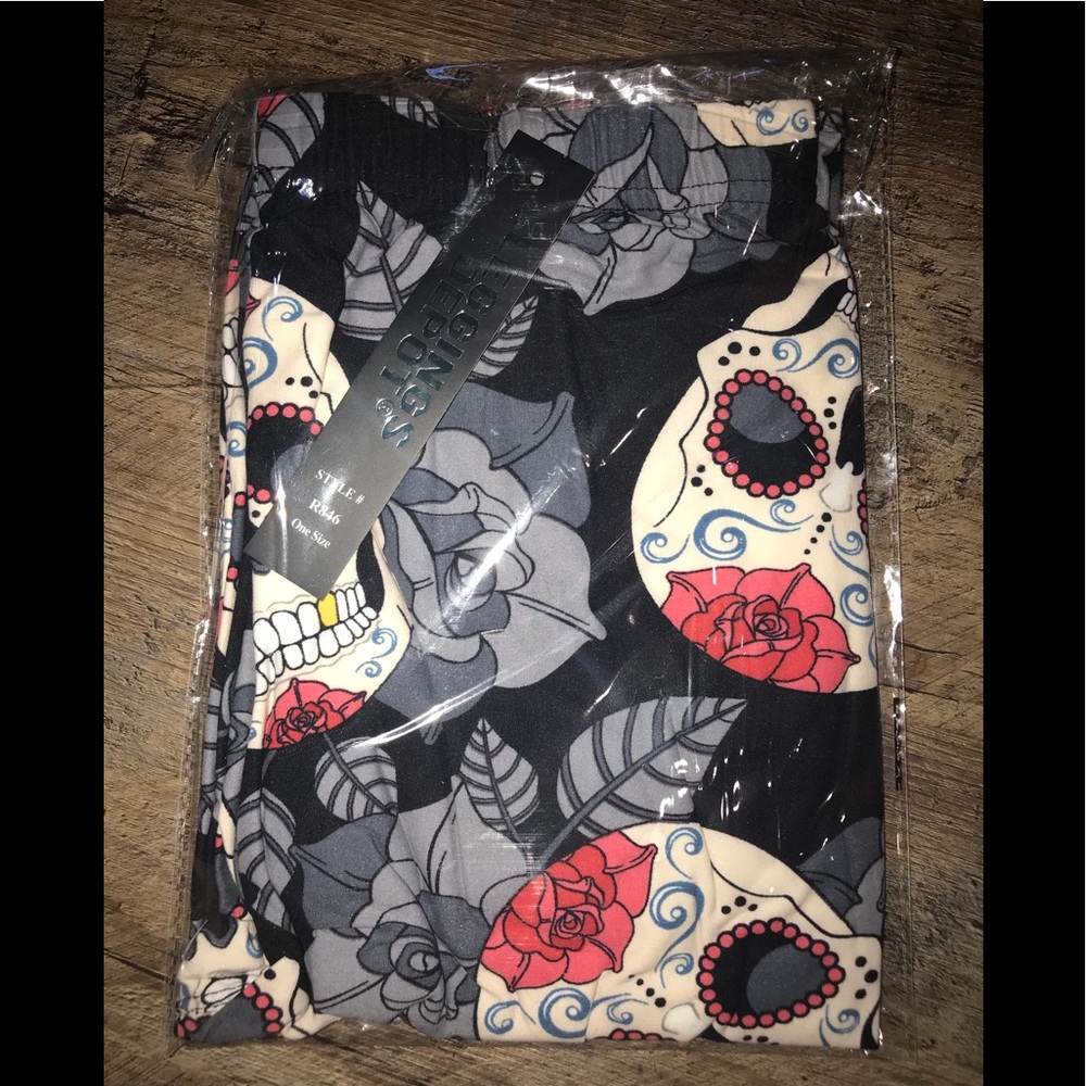 Skull candy leggings